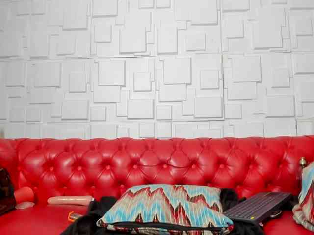 Laylahorny webcam