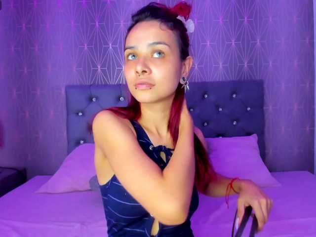 Eryz-dark-veyls live cam on BongaCams
