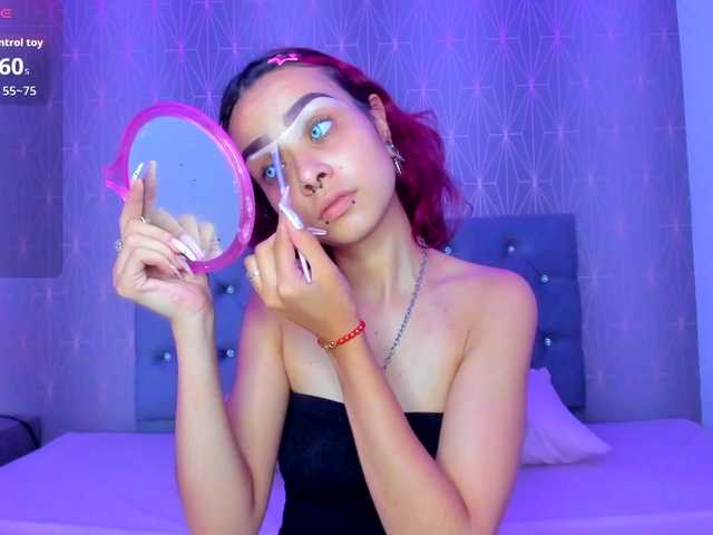 Eryz-dark-veyls live cam on BongaCams