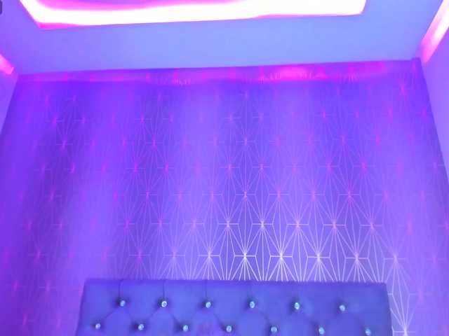 Eryz-dark-veyls live cam on BongaCams