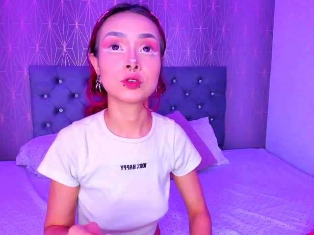 Eryz-dark-veyls live cam on BongaCams