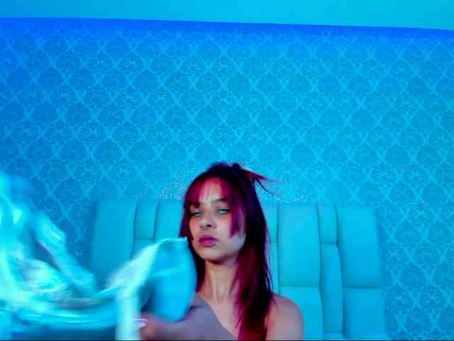 Eryz-dark-veyls webcam