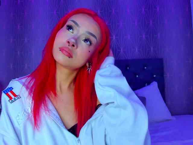 Eryz-dark-veyls webcam