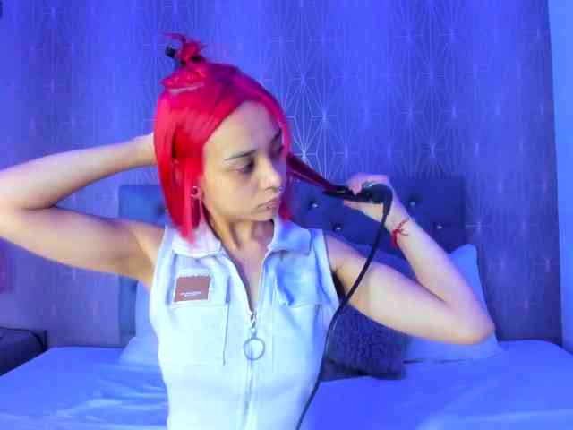 Eryz-dark-veyls webcam