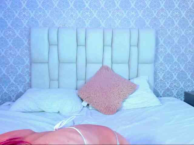 Eryz-dark-veyls webcam