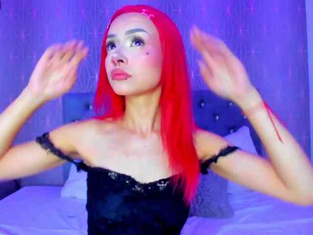 Eryz-dark-veyls webcam