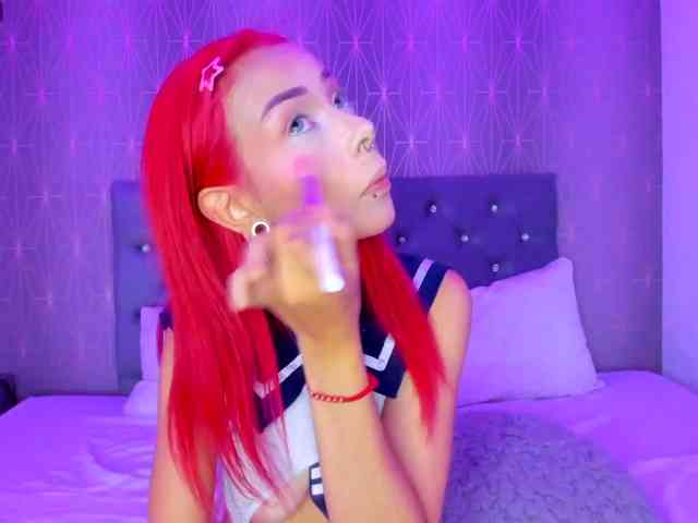 Eryz-dark-veyls webcam