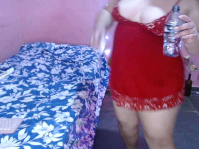 thaisbbw live cam on BongaCams