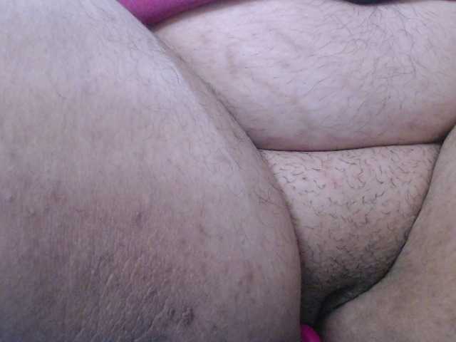 thaisbbw live cam on BongaCams
