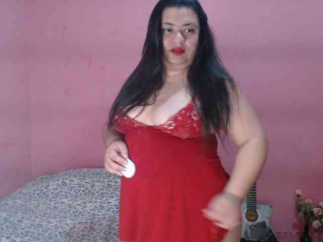 Modelo: thaisbbw