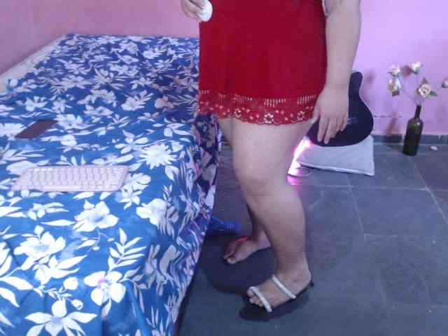 Modelo: thaisbbw