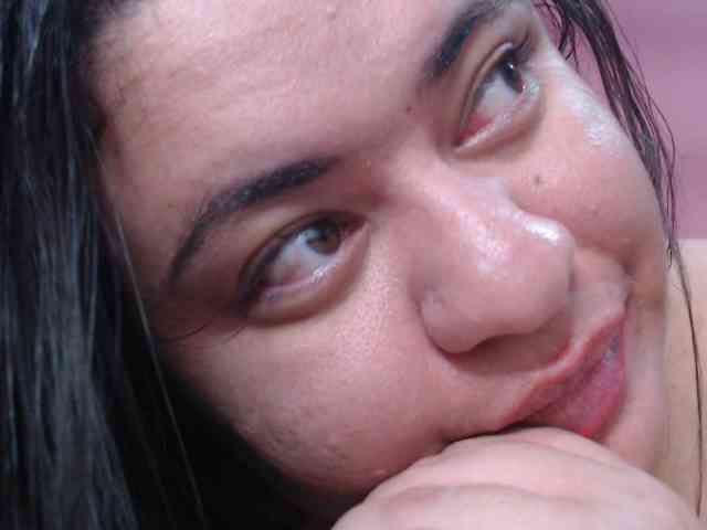 Modelo: thaisbbw