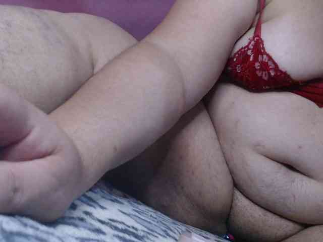 thaisbbw webcam