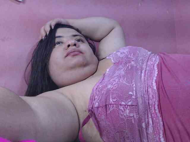 Modelo: thaisbbw
