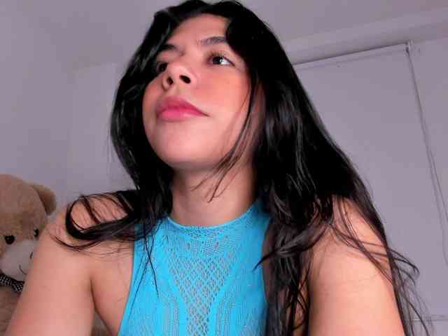 NikiCox1 webcam