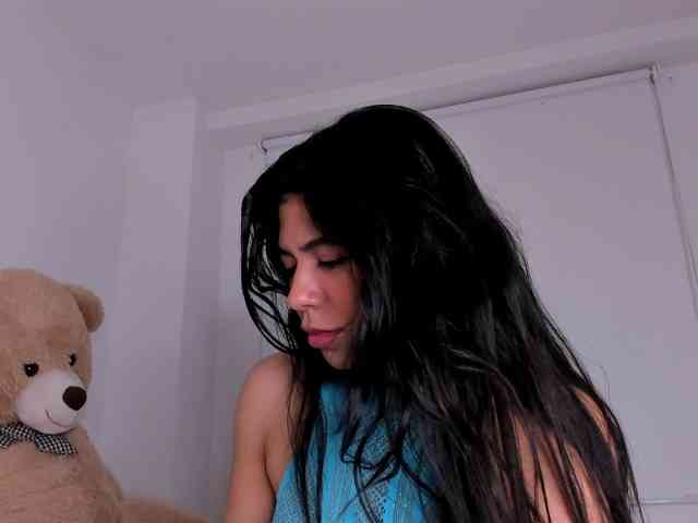 NikiCox1 NikiCox1