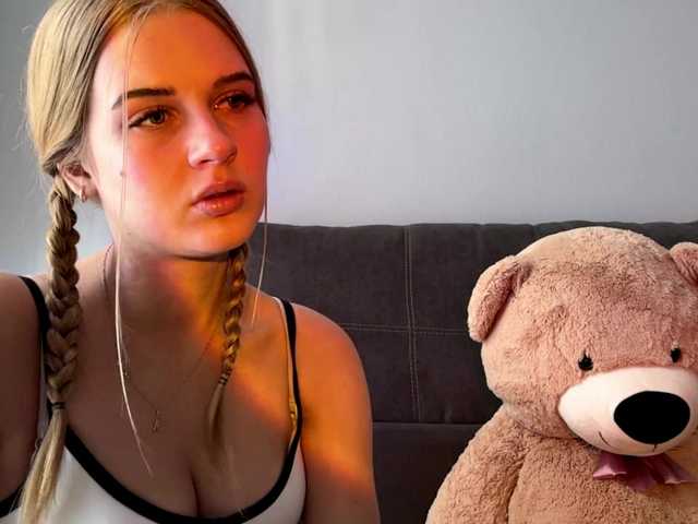 JudieBarkenhagen live cam on BongaCams
