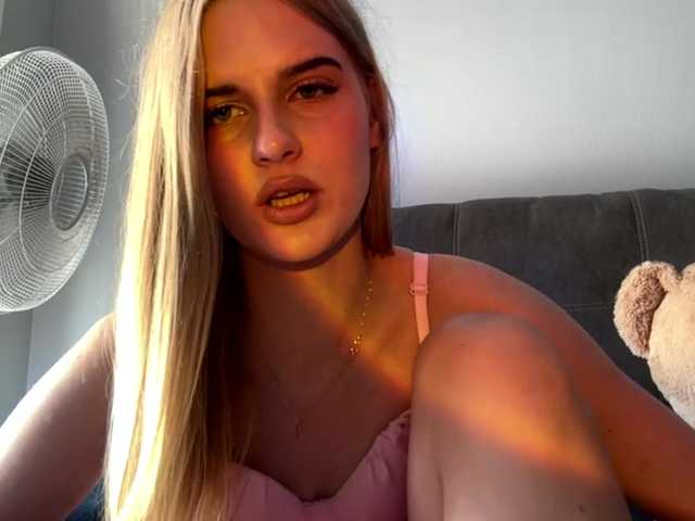 JudieBarkenhagen live cam on BongaCams