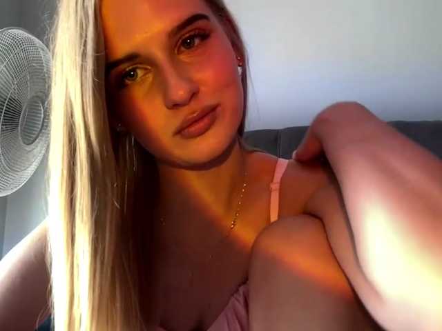 JudieBarkenhagen live cam on BongaCams