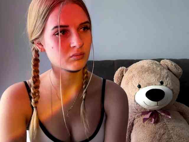 JudieBarkenhagen Live Webcam on BongaCams