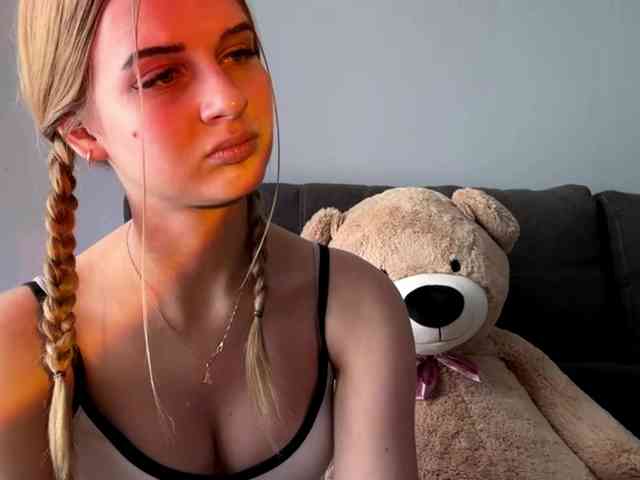 JudieBarkenhagen Live Webcam on BongaCams
