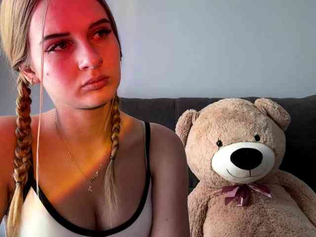 JudieBarkenhagen Live Webcam on BongaCams