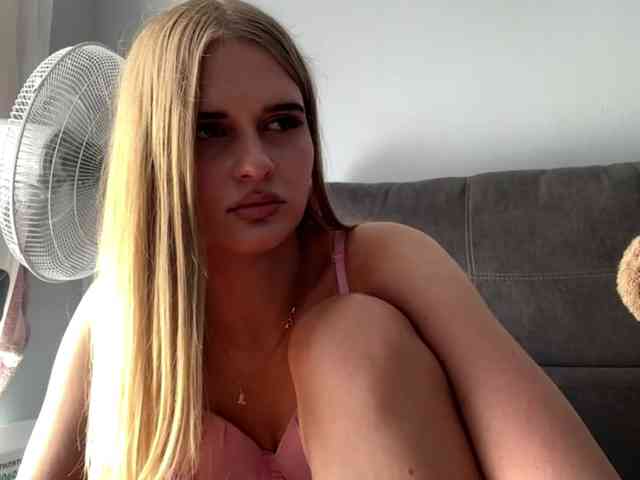 JudieBarkenhagen webcam