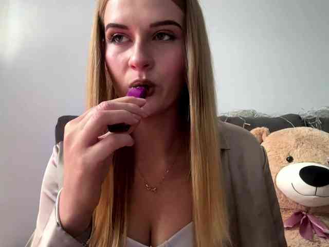 JudieBarkenhagen webcam