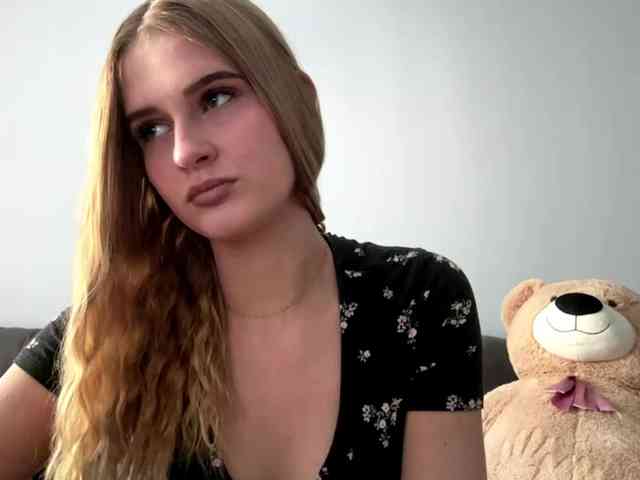 JudieBarkenhagen's webcam live show