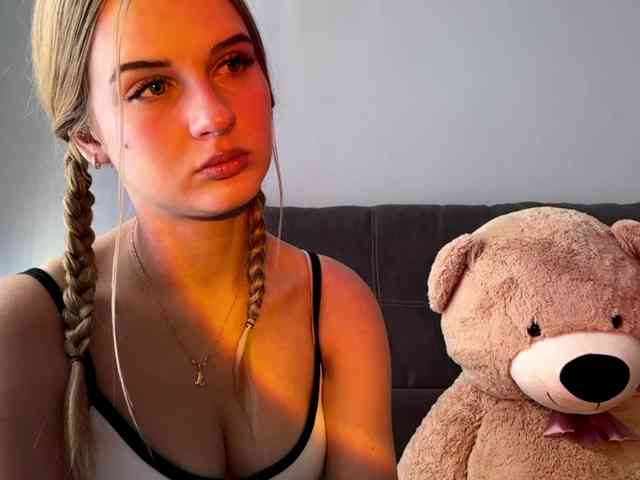 JudieBarkenhagen Live Webcam on BongaCams