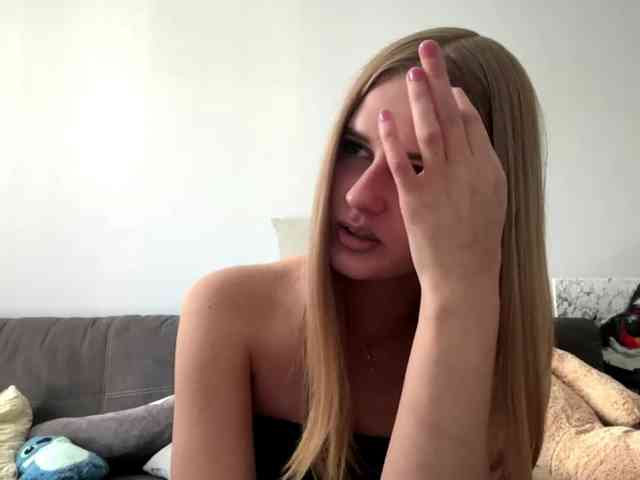 JudieBarkenhagen webcam