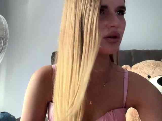 JudieBarkenhagen webcam