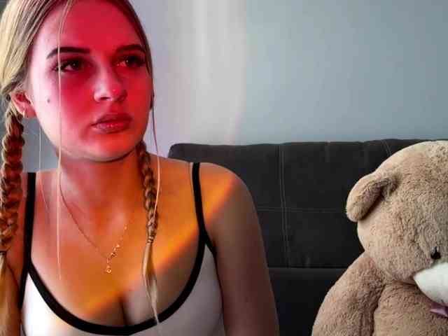 JudieBarkenhagen Live Webcam on BongaCams