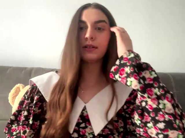 AdalineFaulknen live cam on BongaCams