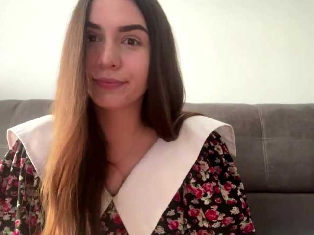 AdalineFaulknen live cam on BongaCams