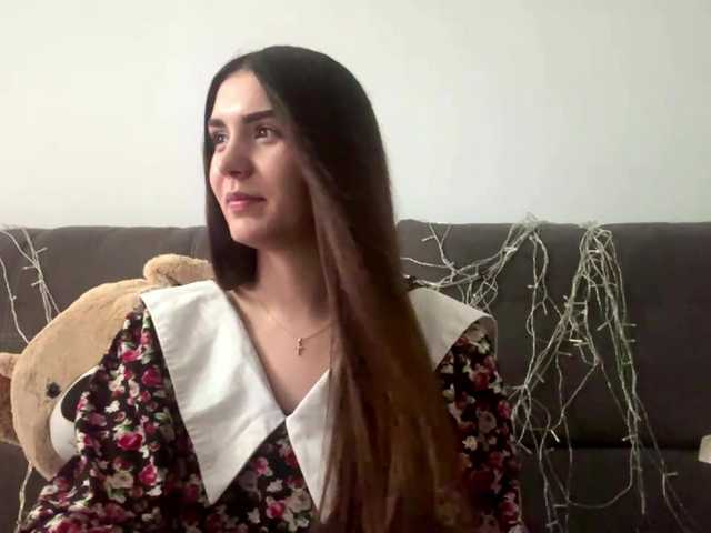 AdalineFaulknen live cam on BongaCams