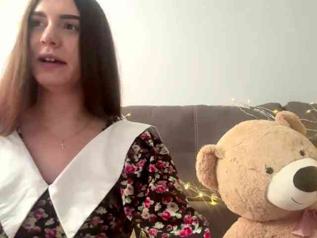AdalineFaulknen webcam