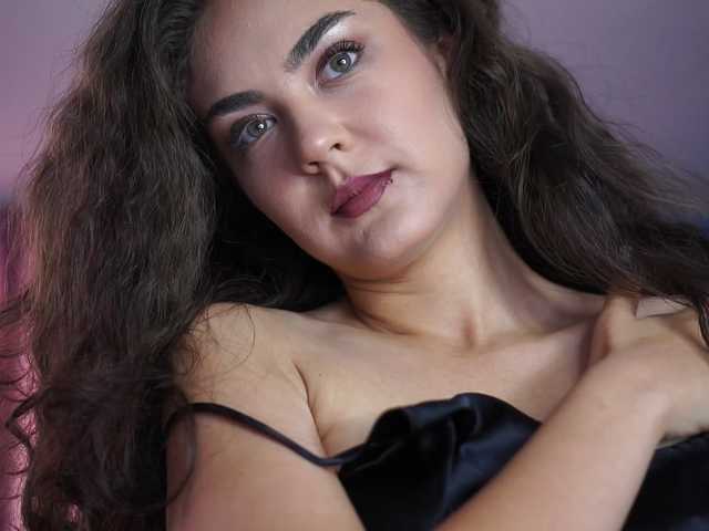 ZairaMonet live cam on BongaCams