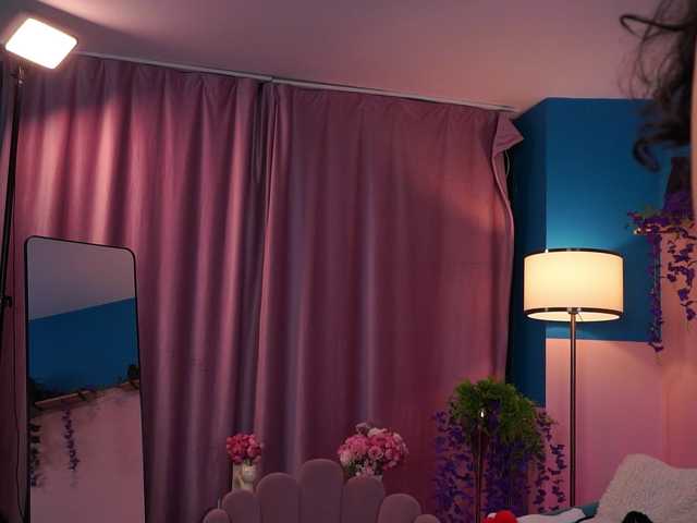 ZairaMonet live cam on BongaCams