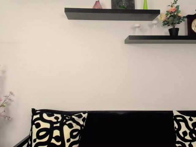 ZairaMonet live cam on BongaCams