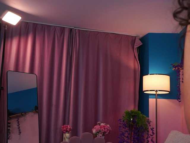ZairaMonet live cam on BongaCams