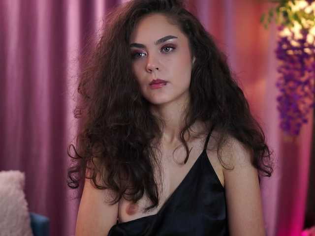 ZairaMonet live cam on BongaCams