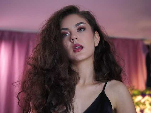 ZairaMonet live cam on BongaCams