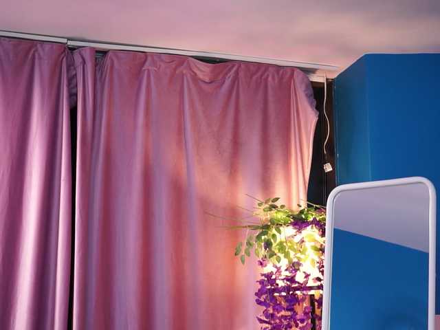 ZairaMonet live cam on BongaCams
