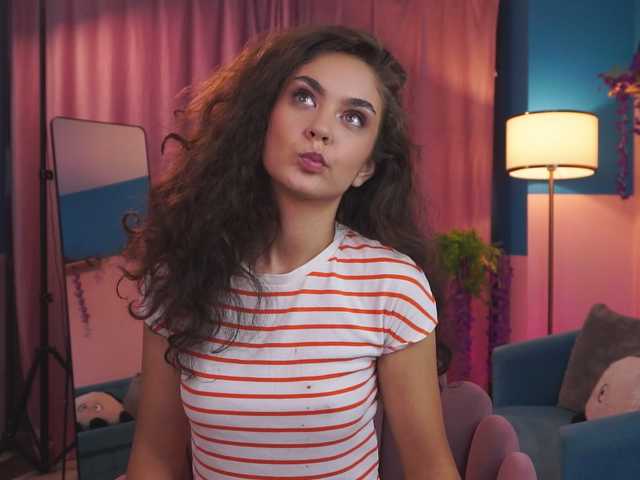 ZairaMonet live cam on BongaCams