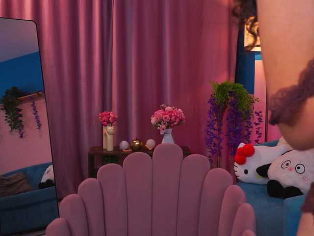 ZairaMonet live cam on BongaCams