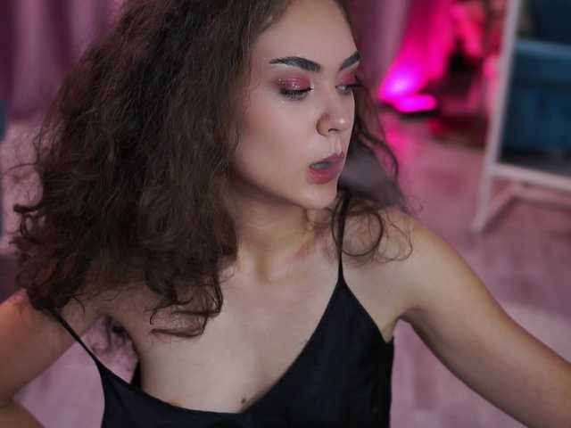 ZairaMonet live cam on BongaCams