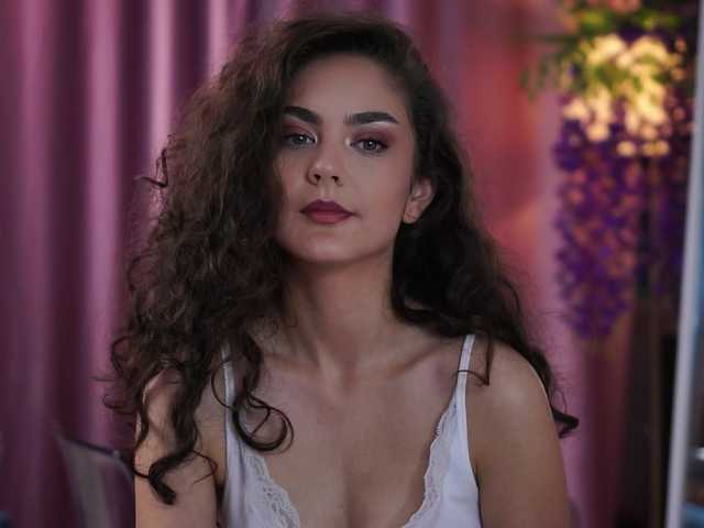 ZairaMonet live cam on BongaCams