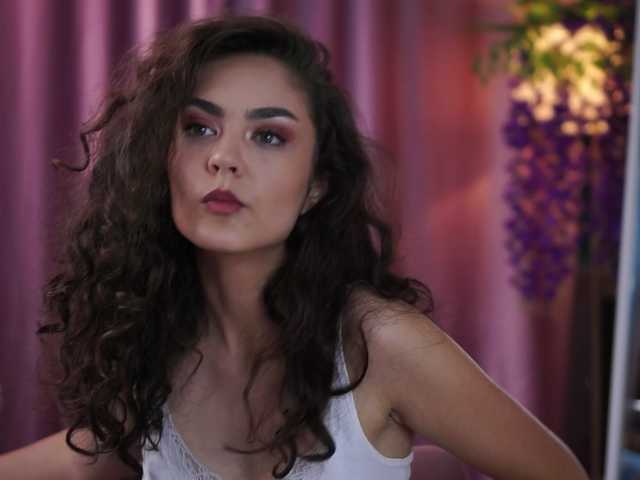 ZairaMonet live cam on BongaCams