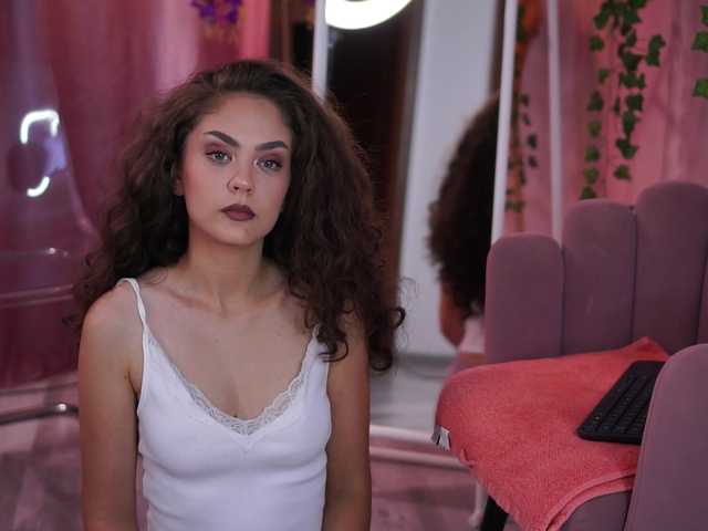 ZairaMonet live cam on BongaCams